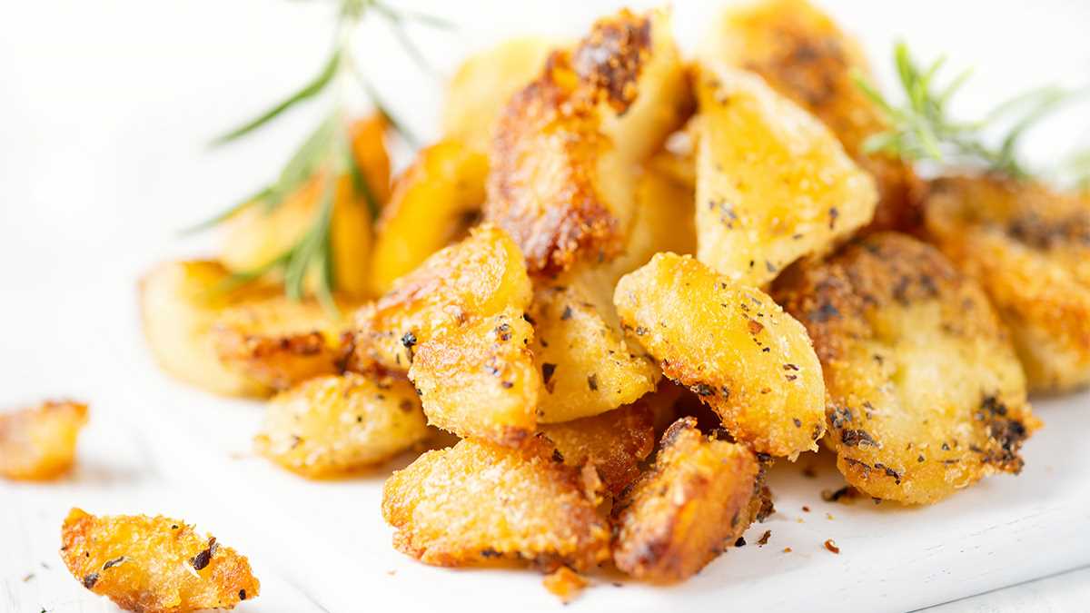 5 secrets pour une cuisson parfaite de pommes de terre dorées et croustillantes