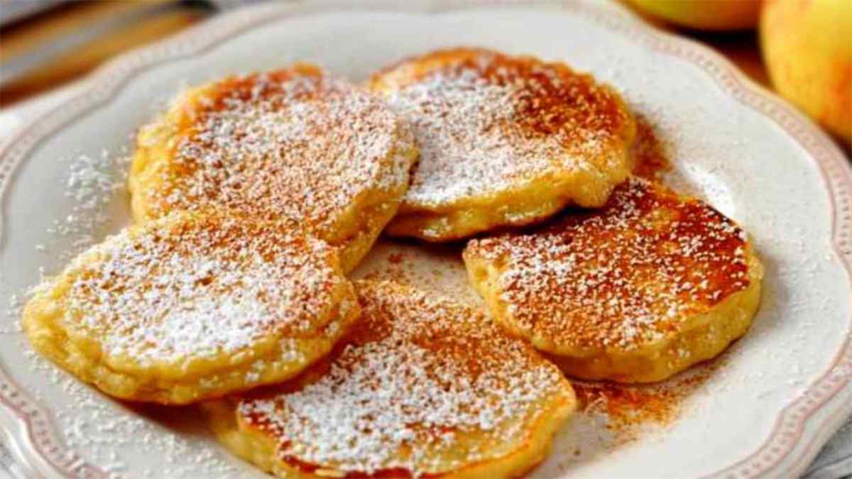 Des crêpes aux pommes en 5 minutes. Seulement 50 kcal