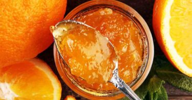 6 oranges et 2 pommes, la confiture parfaite sans sucre et avec très peu de calories !