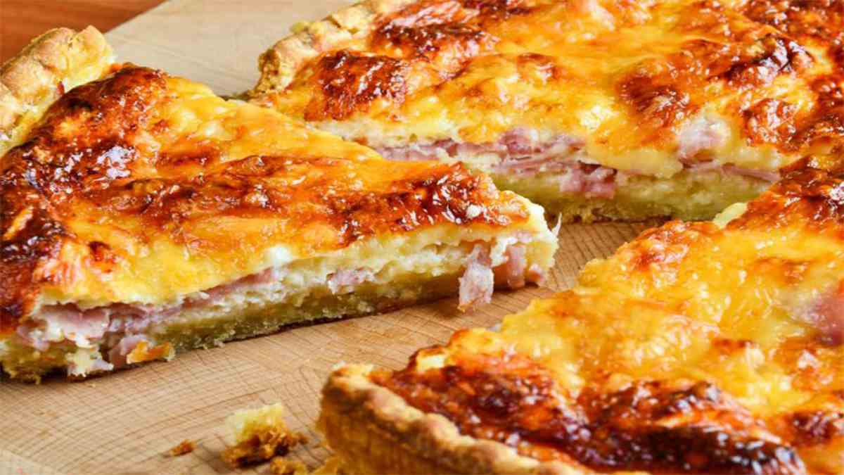 Quiche lorraine légère: la quiche lorraine française salée, diététique et sans crème !