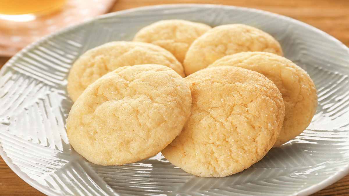 Je les prépare sans mettre de farine, elles sont si bonnes et si moelleuses qu'elles sont terminées en quelques heures !